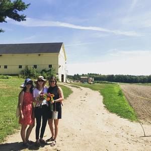 Meet your Posher, Olivia